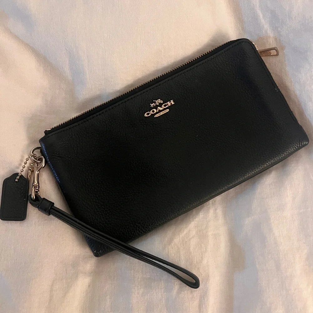 Coach Black Leather Wristlet/Wallet - Picture 1 of 6